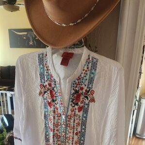 Floral Embroidered White Blouse